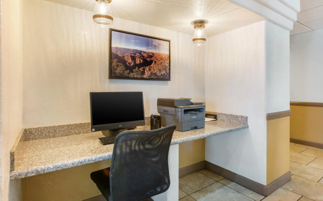 photo 3 of Best Western Tolleson Hotel