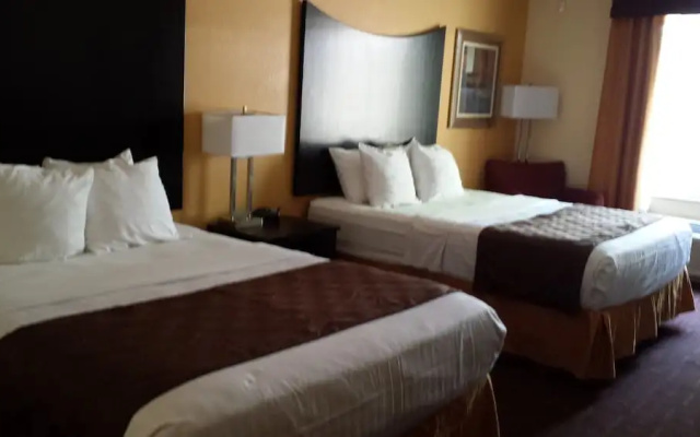 photo 5 of Paradise Inn & Suites