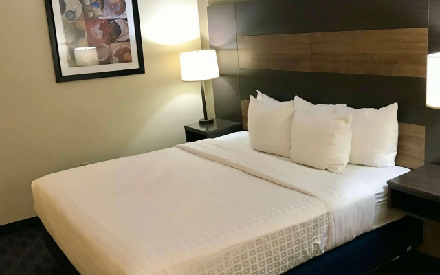 photo 3 of Best Western Troy Inn