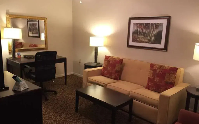 photo 3 of Baymont By Wyndham Houston / Westchase