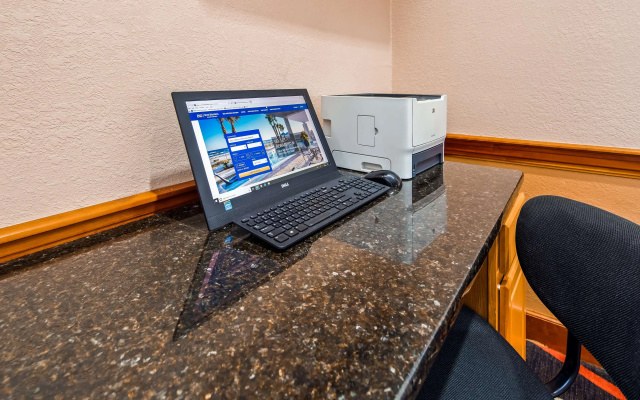 photo 3 of Best Western White Mountain Inn