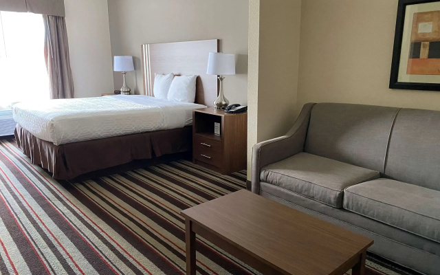 photo 4 of City Express by Marriott Danville
