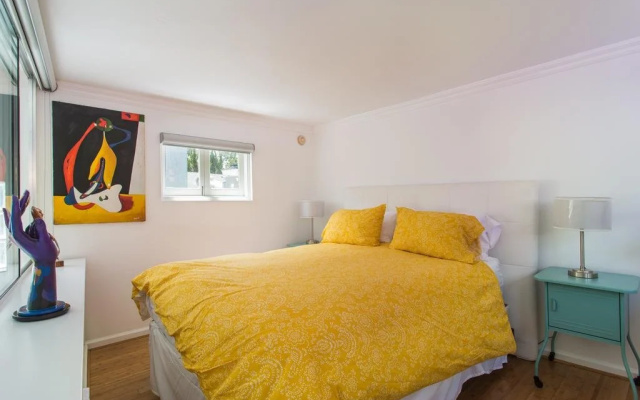 photo 4 of Beverly Hills Modern Guesthouse