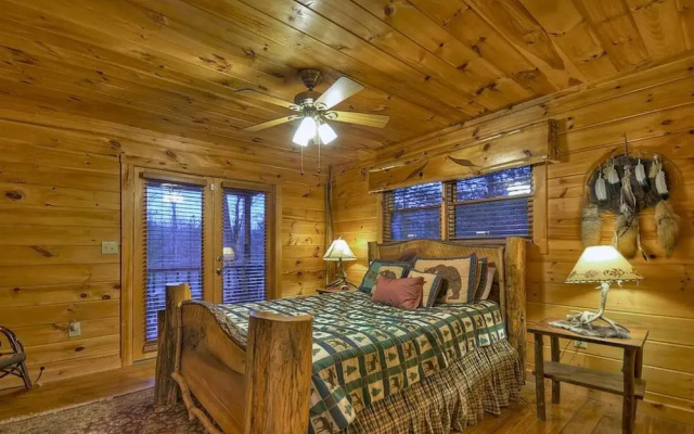 photo 4 of Big Buck Lodge by Escape to Blue Ridge