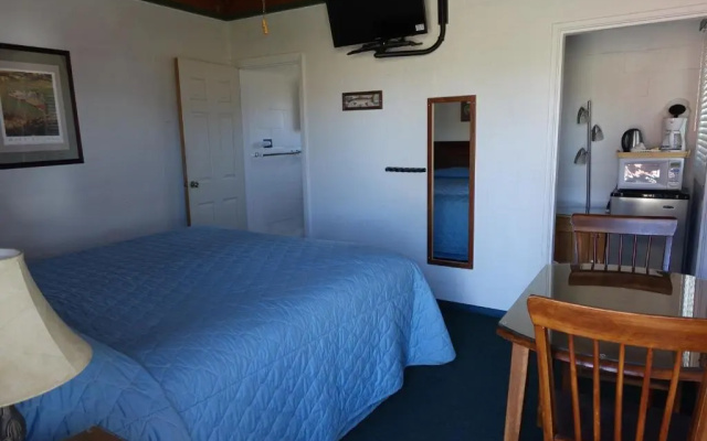 photo 5 of Big Meadow Lodge