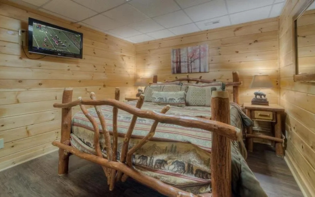 photo 2 of Big Sky Retreat by Escape to Blue Ridge
