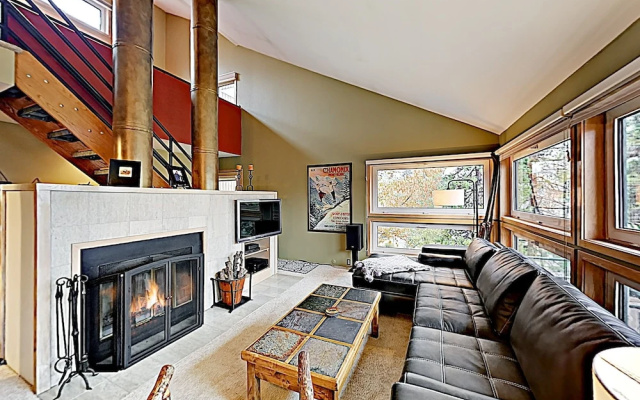 photo 3 of Bighorn #13E - 2 Br Condo