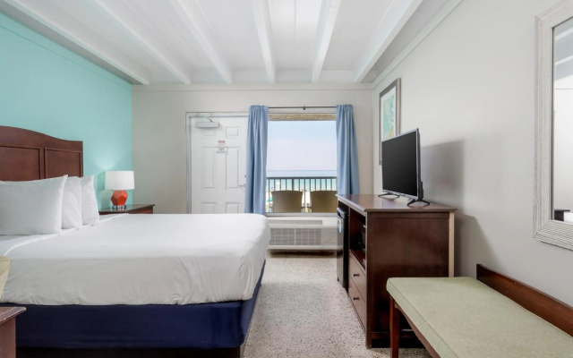 photo 3 of Bikini Beach Resort