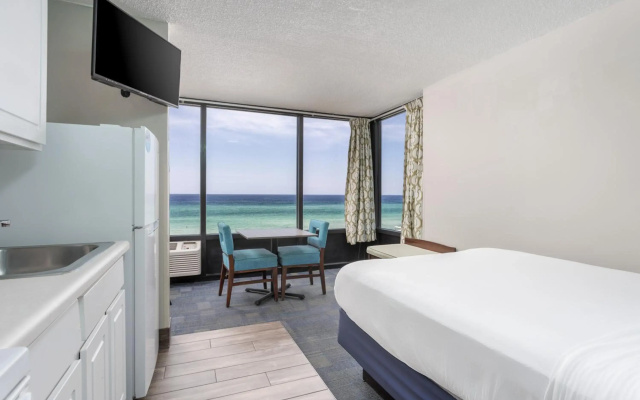 photo 4 of Bikini Beach Resort