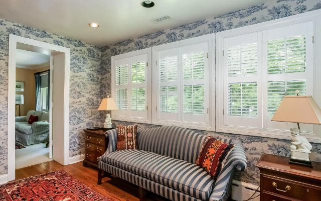 photo 5 of Bishops Hall
