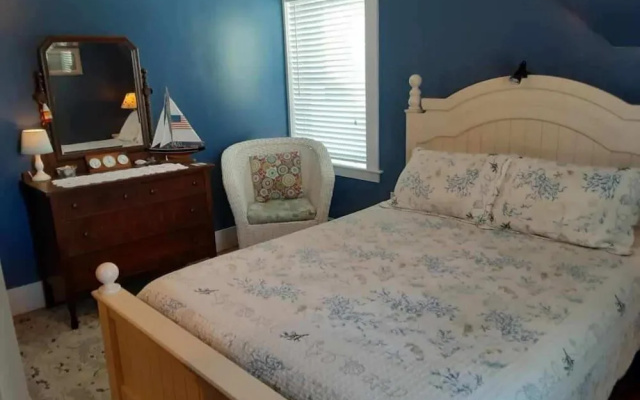photo 3 of Bittersweet Bed and Breakfast