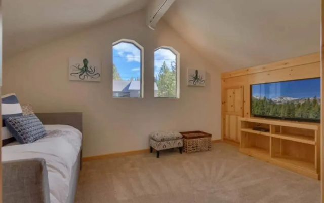 photo 4 of Black Bear by Avantstay Spacious Viking Lodge in Tahoe Donner w/ Game Room & Hot Tub!