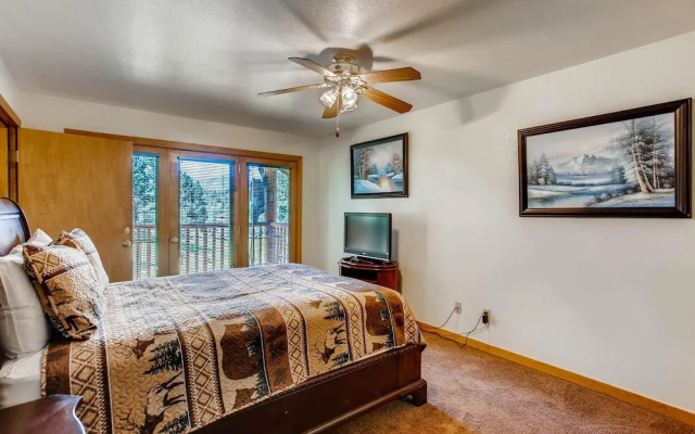 photo 5 of Black Canyon Inn Unit B4/5