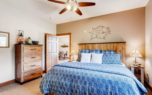 photo 2 of Black Canyon Inn Unit F1 Deluxe