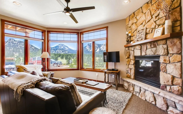 photo 4 of Black Canyon Inn Unit F1 Deluxe
