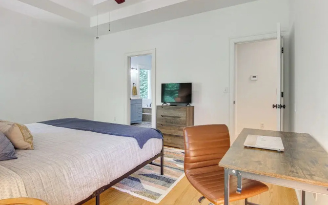 photo 4 of Black Mountain Hideaway w/ Hot Tub & Pool Table!