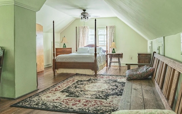 photo 5 of Black Mountain Inn