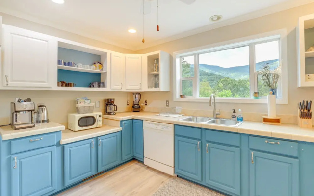 photo 3 of Black Mountain Retreat w/ Hot Tub + Mountain Views