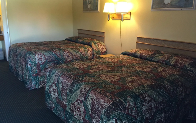 photo 3 of Blackwater Inn