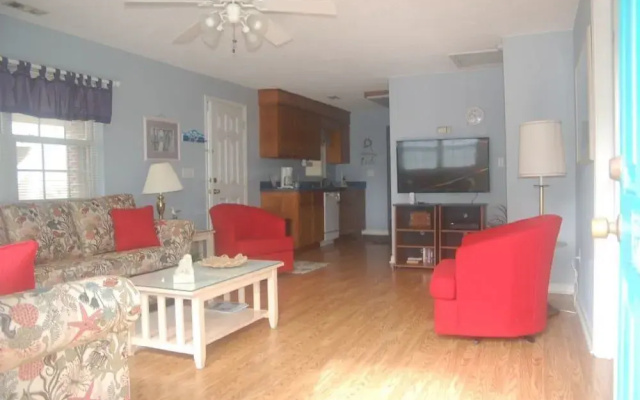 photo 2 of Blackwell House - 3 Br Home