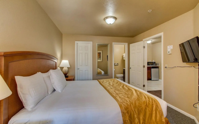 photo 3 of The Rita Suites