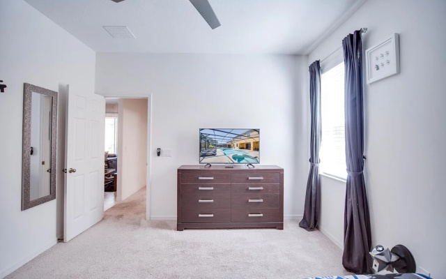 photo 5 of Blissful Retreat 6 Bedrooms