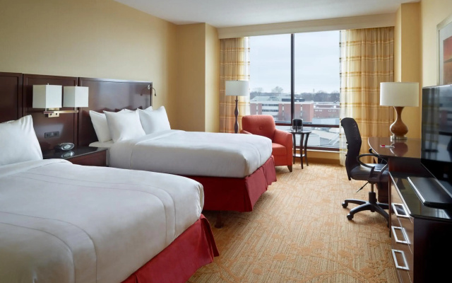 photo 3 of Bloomington-Normal Marriott Hotel & Conference Center