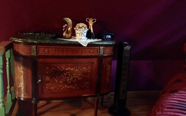 photo 2 of Blue Crystal Hideaway