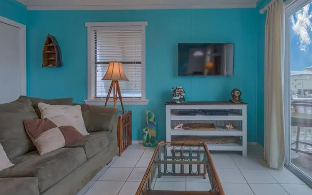 photo 2 of Blue Dolphin by Meyer Vacation Rentals