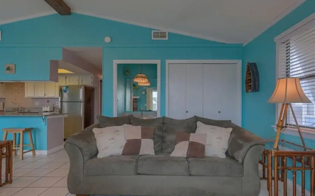 photo 3 of Blue Dolphin by Meyer Vacation Rentals
