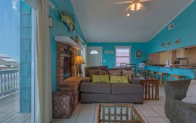photo 4 of Blue Dolphin by Meyer Vacation Rentals