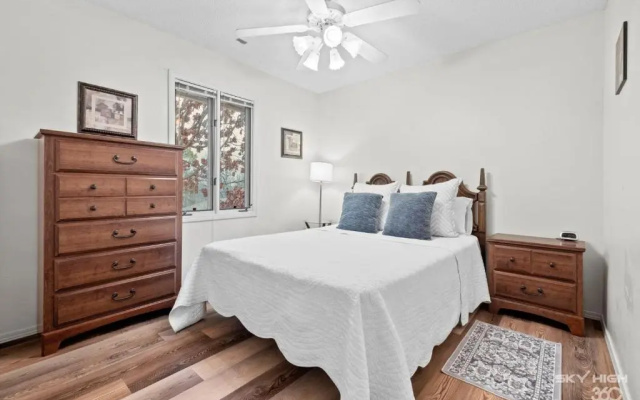 photo 3 of Blue Door Cottage at Scotsdale