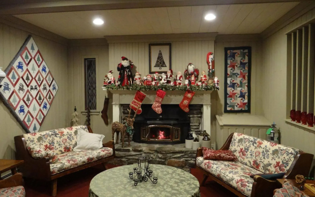 photo 3 of Blue Gentian Lodge at Magic Mountain
