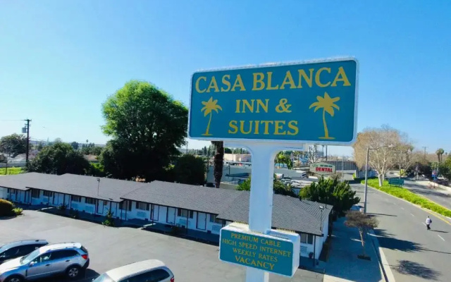 photo 4 of Casa Blanca Inn & Suites