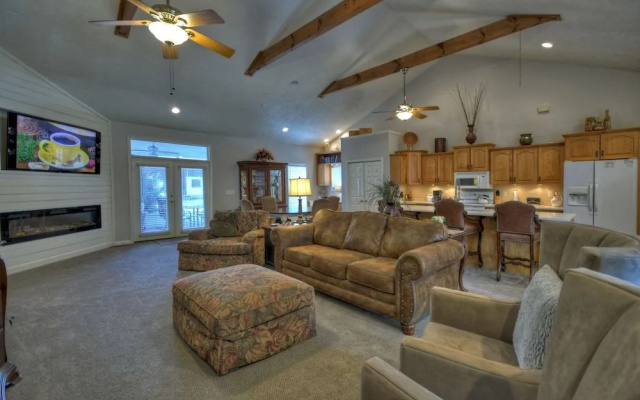 photo 2 of Blue Ridge Inn Bed & Breakfast