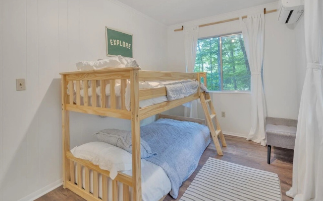 photo 5 of Blue Ridge Lookout Beautiful Modern Cabin - Nature Hikes And Pets Ok 4 Bedroom Cabin by RedAwning