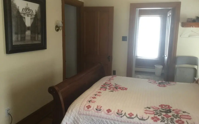 photo 5 of Blue Rock Bed and Breakfast