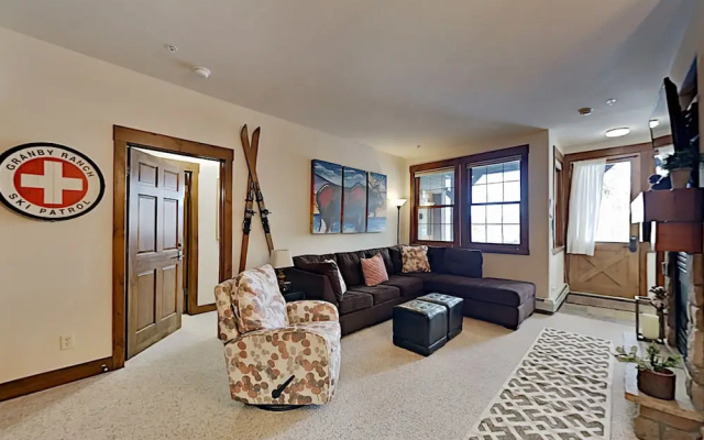 photo 3 of Blue Sky #159392 - 2 Br Condo