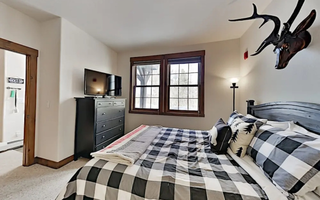 photo 5 of Blue Sky #159392 - 2 Br Condo