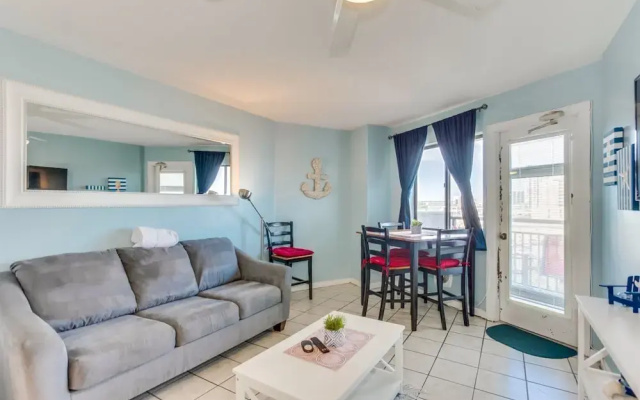 photo 2 of Blue Water Resort 617