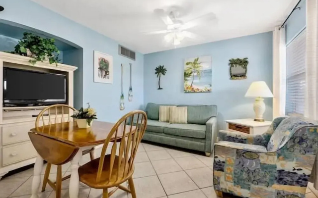 photo 4 of Blue Wave Suites