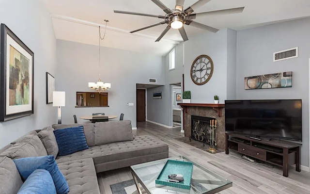 photo 4 of Bluebell Retreat 2BR by Casago