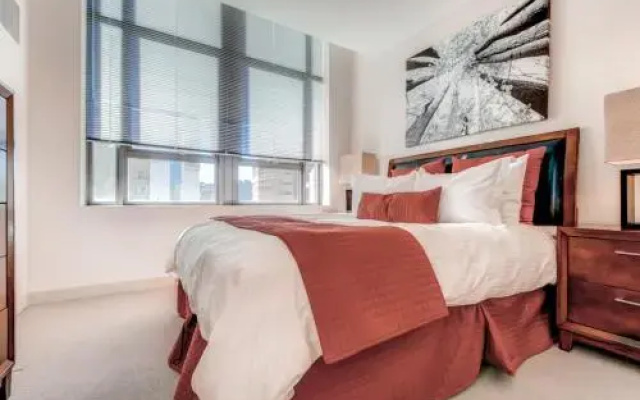 photo 3 of Bluebird Suites at Boston's Theatre District