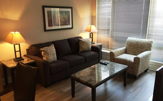 photo 2 of Bluebird Suites at Dupont Circle