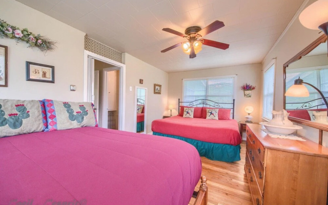 photo 3 of Bluebonnet Rr9084bc 1 Bedroom Home by RedAwning