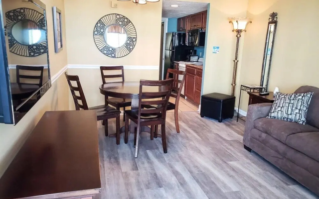 photo 3 of BlueWater 615