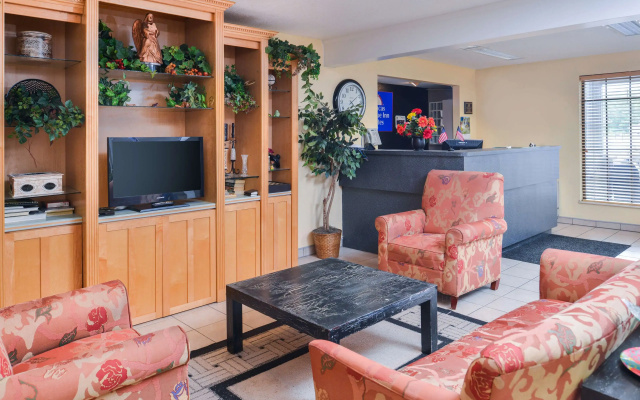 photo 3 of Americas Best Value Inn & Suites Bluffton