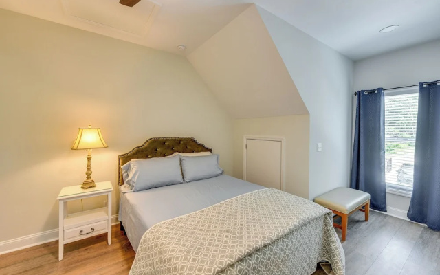 photo 4 of Walk to Old Town: Quiet Bluffton Vacation Rental