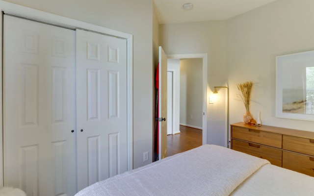 photo 2 of Bluffton Vacation Rental w/ Private Hot Tub