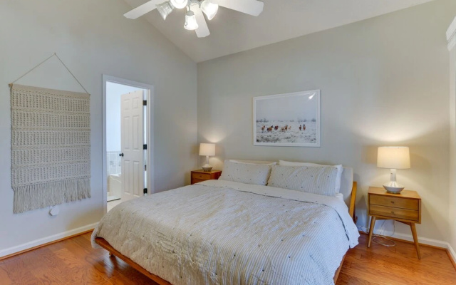 photo 4 of Bluffton Vacation Rental w/ Private Hot Tub